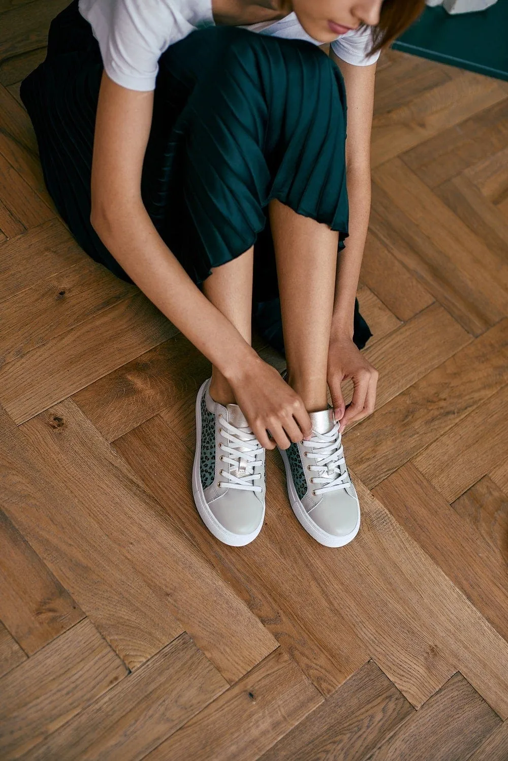 Hoxton - Dove Grey  with Grey Leopard Leather Trainers