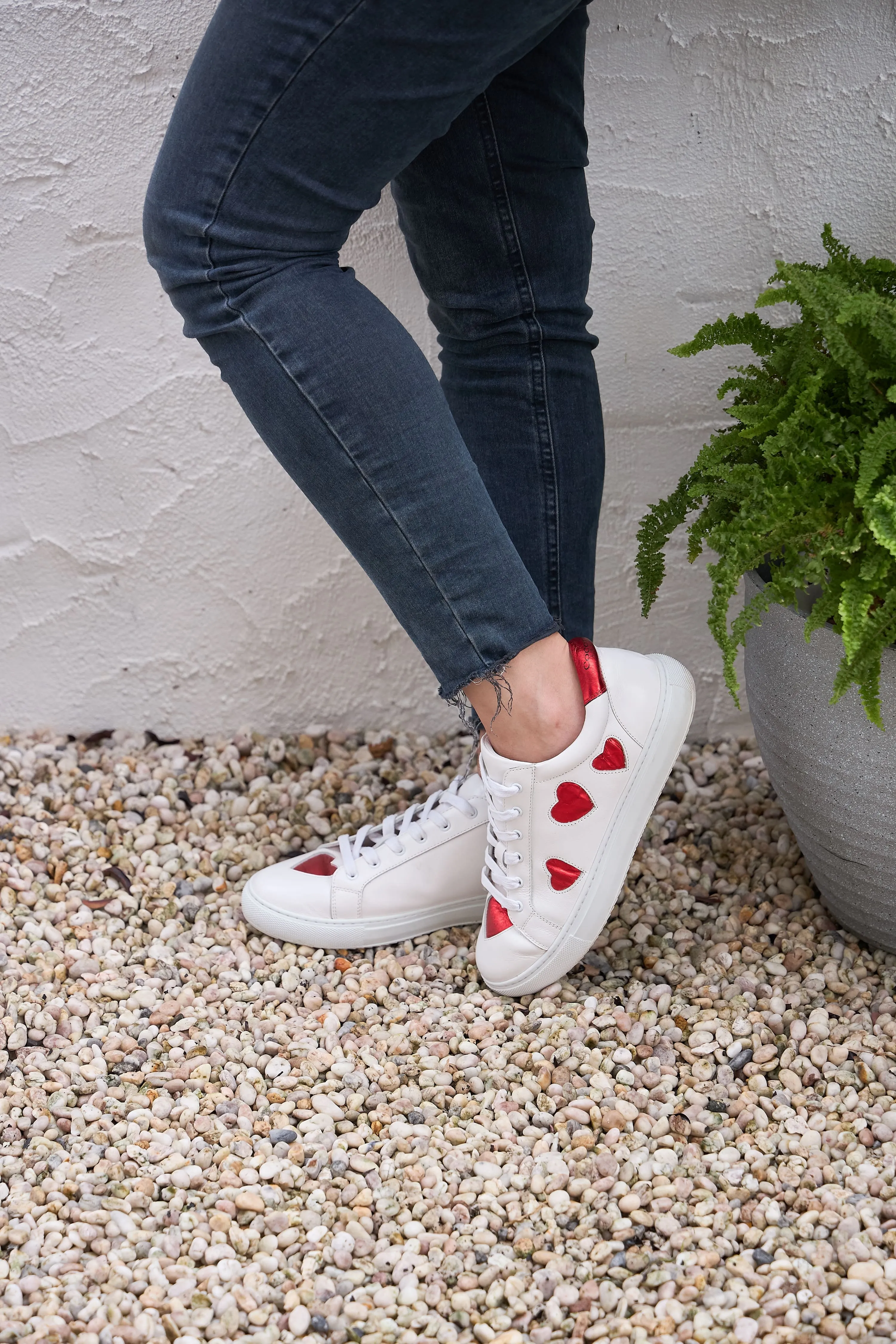 Hoxton - White with Red Hearts Leather Trainers