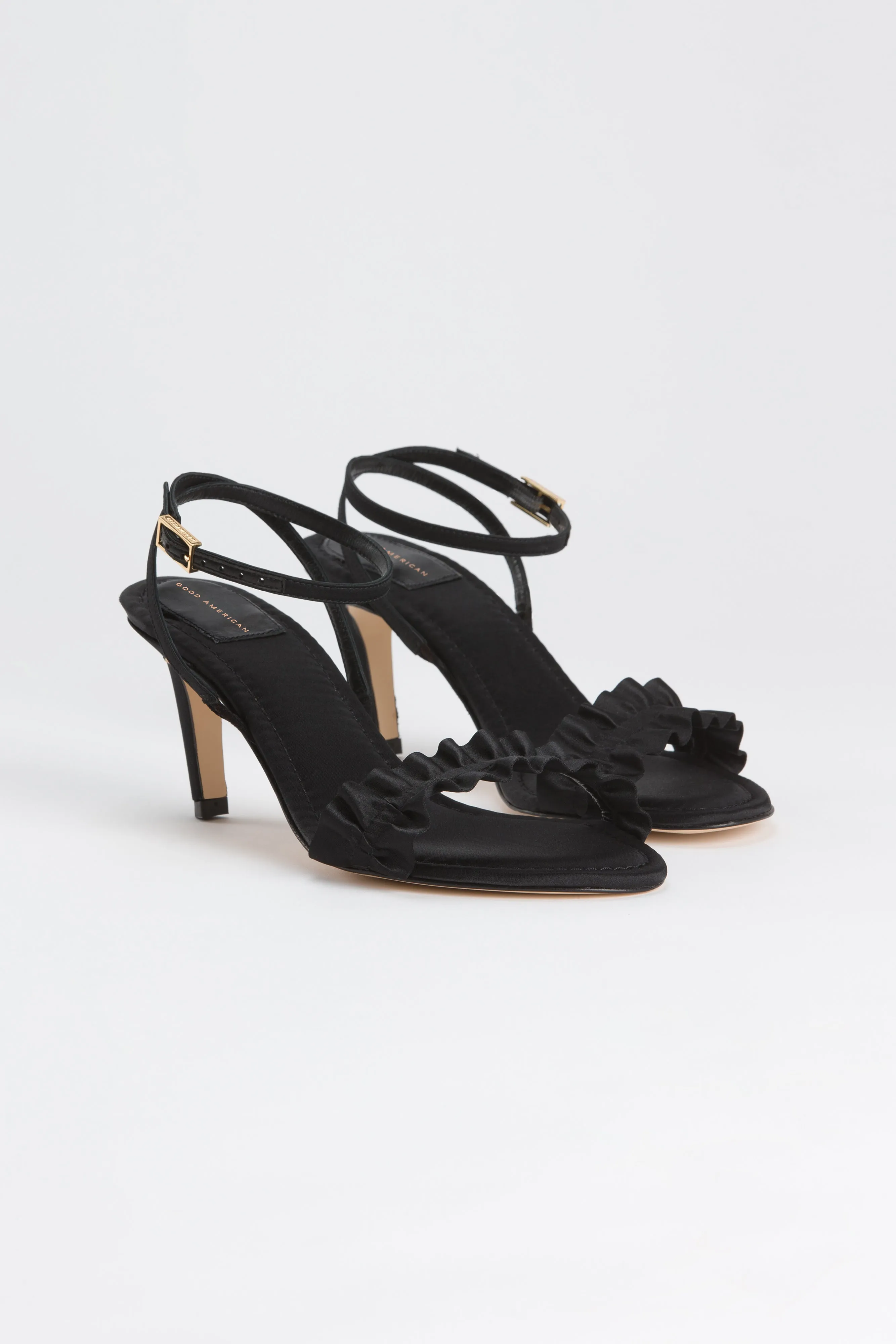 RUFFLE SANDAL | SATIN BLACK001