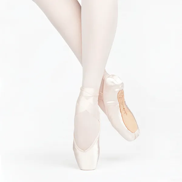 Russian Pointe Encore U-Cut Flex Medium Shank